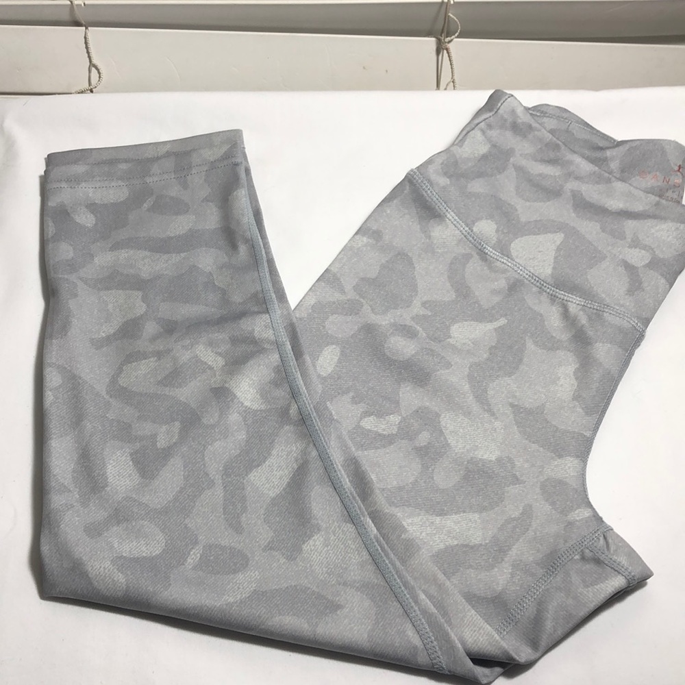 DANSKIN Gray women’s‎ Sz S